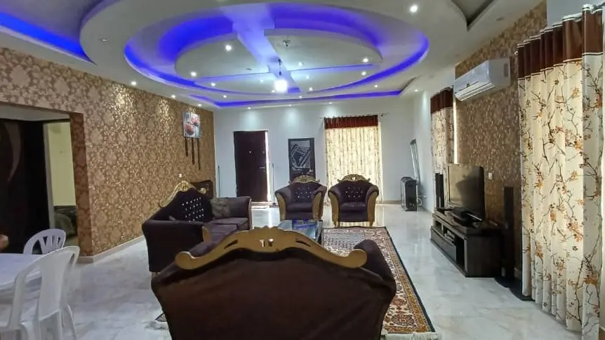 ویلا دوخواب دربست با فوتبال دستی