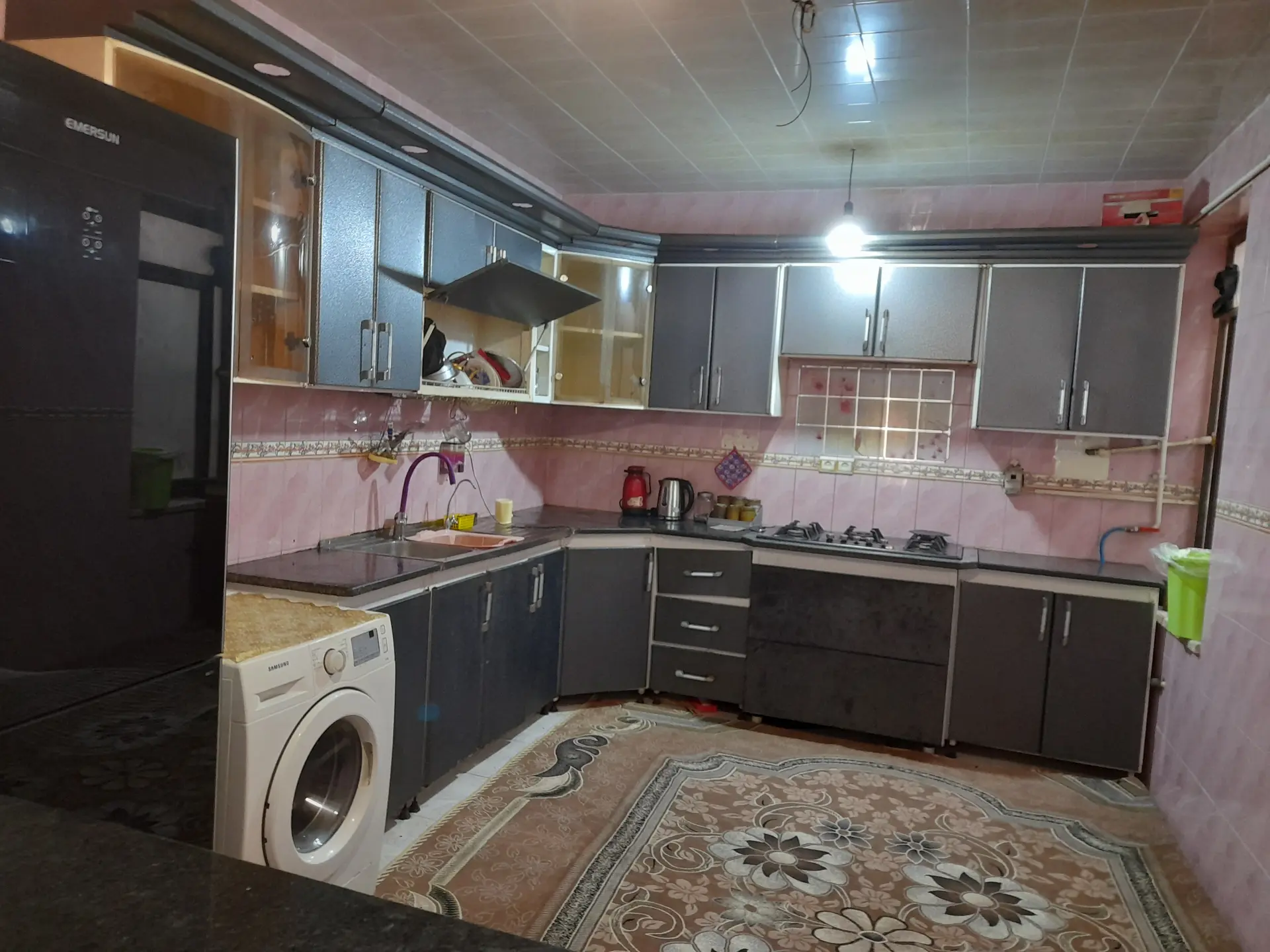 سوئیت مبله تمیز در گناوه