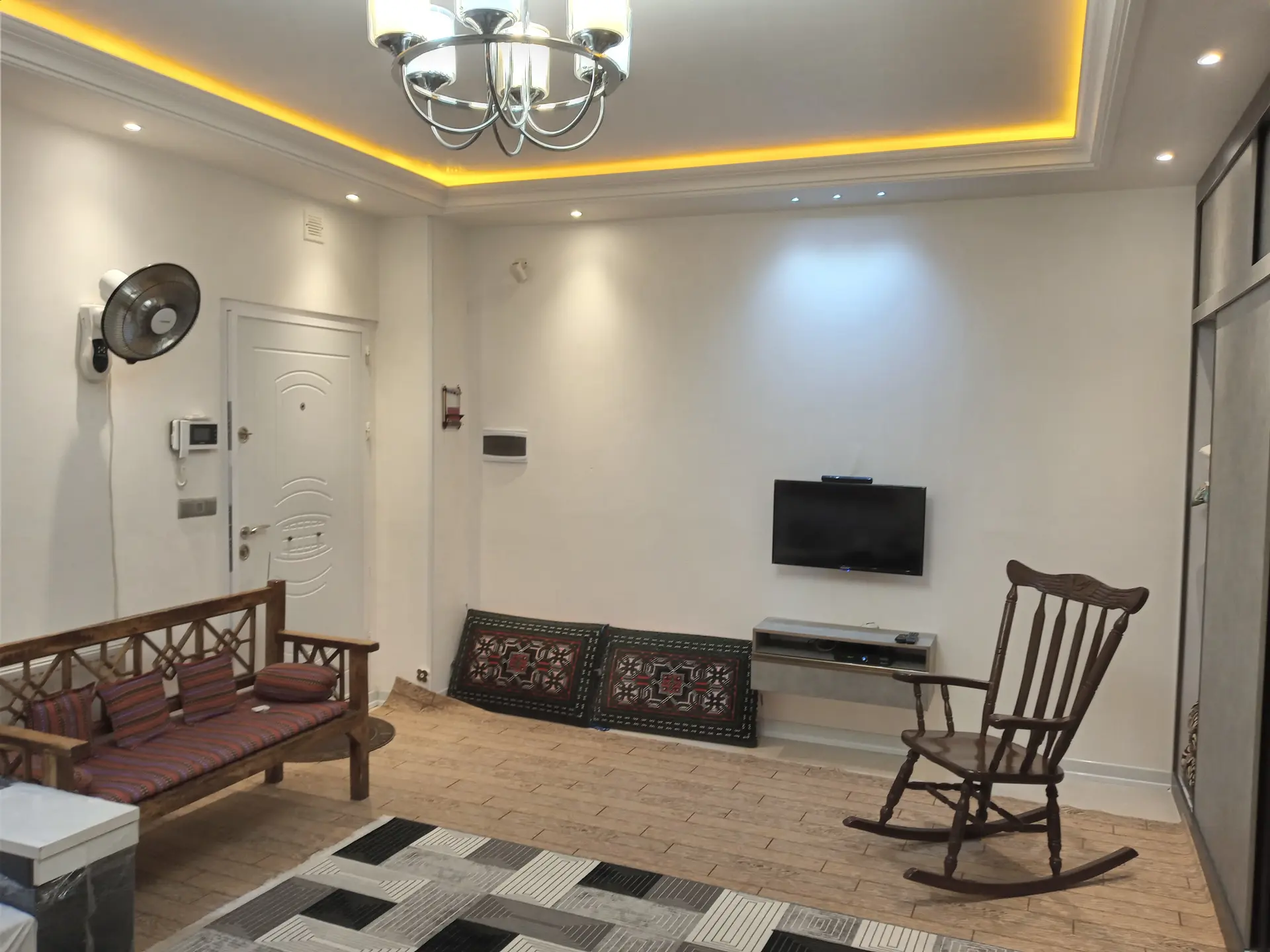 سوئیت اجاره ای در گلپایگان