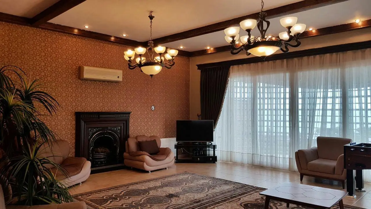 ویلا در نوشهر چهار خواب