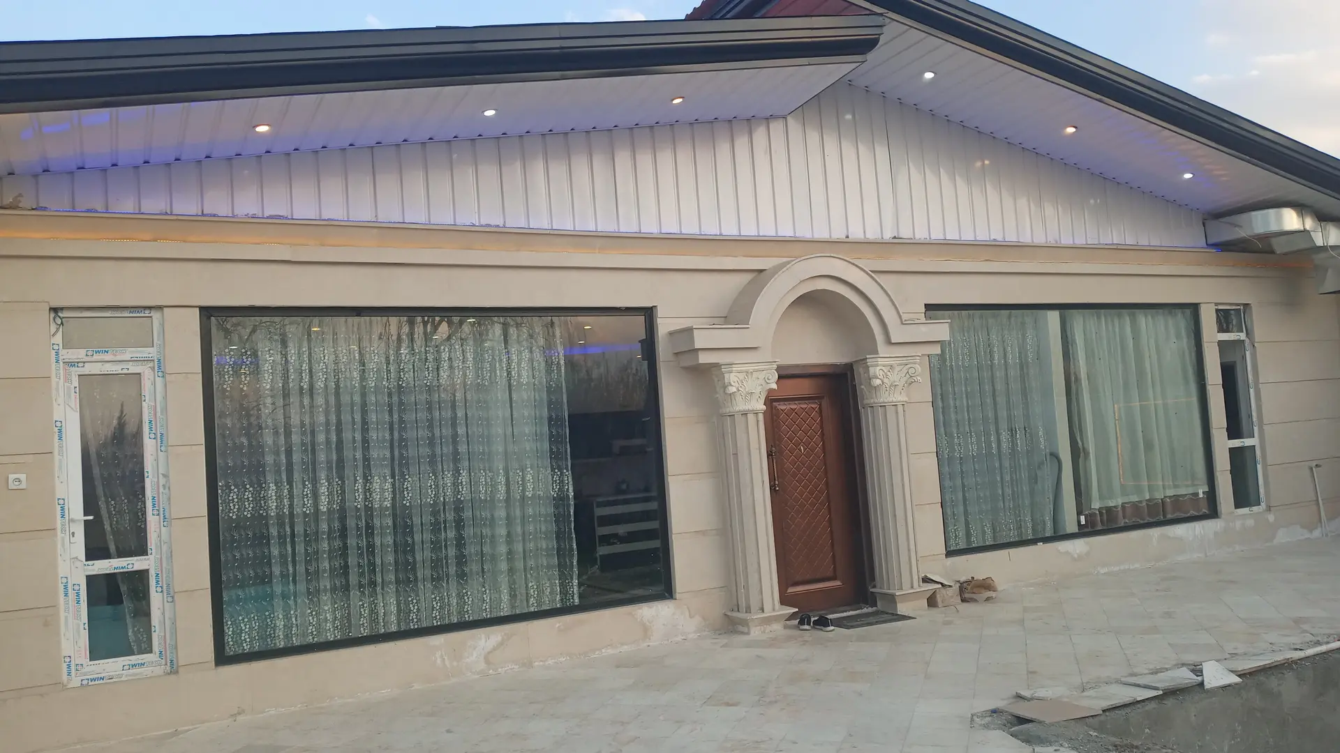 باغ ویلای روزانه در ملارد