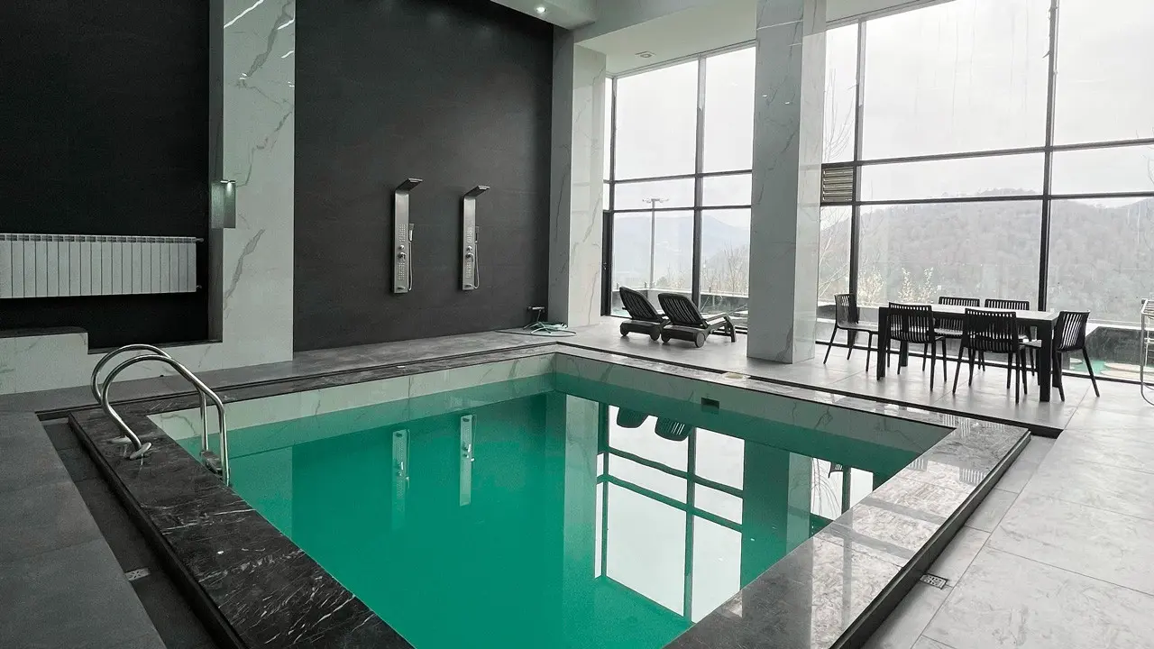 ویلا عمارت شش خوابه مدرن استخردار لفور مازندران 