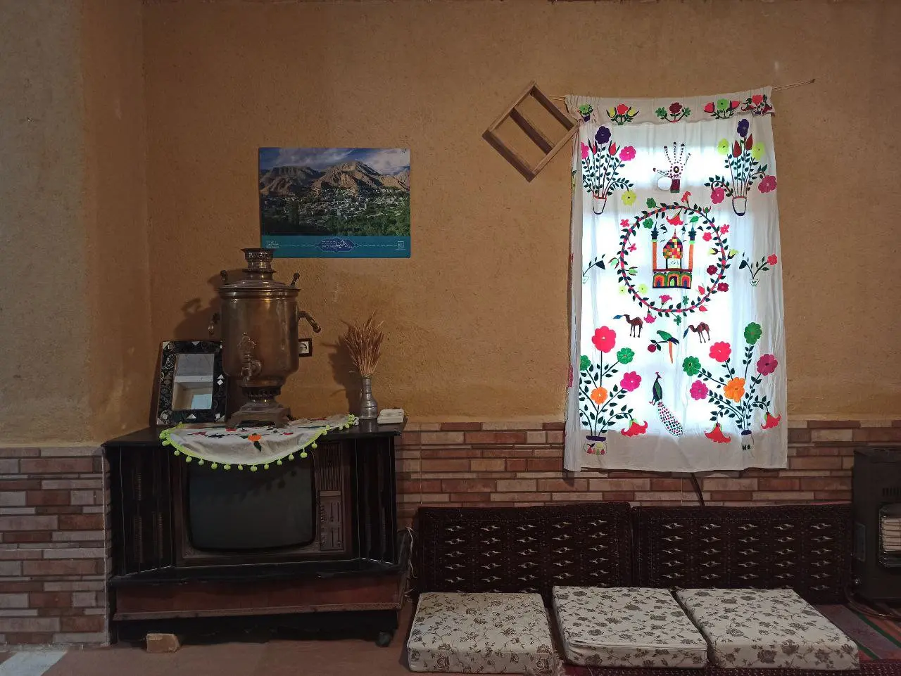  بوم گردی خانه وصال 