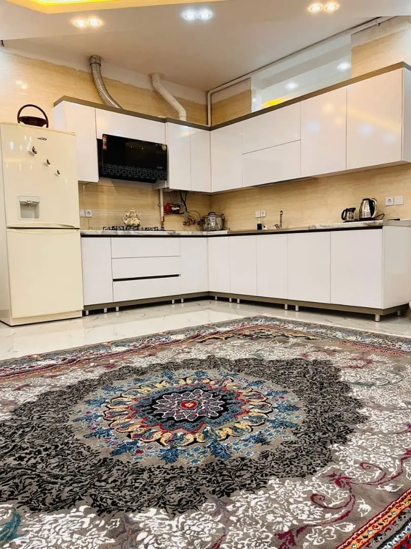 اجاره ویلا استخردار در باغ بهادران اصفهان