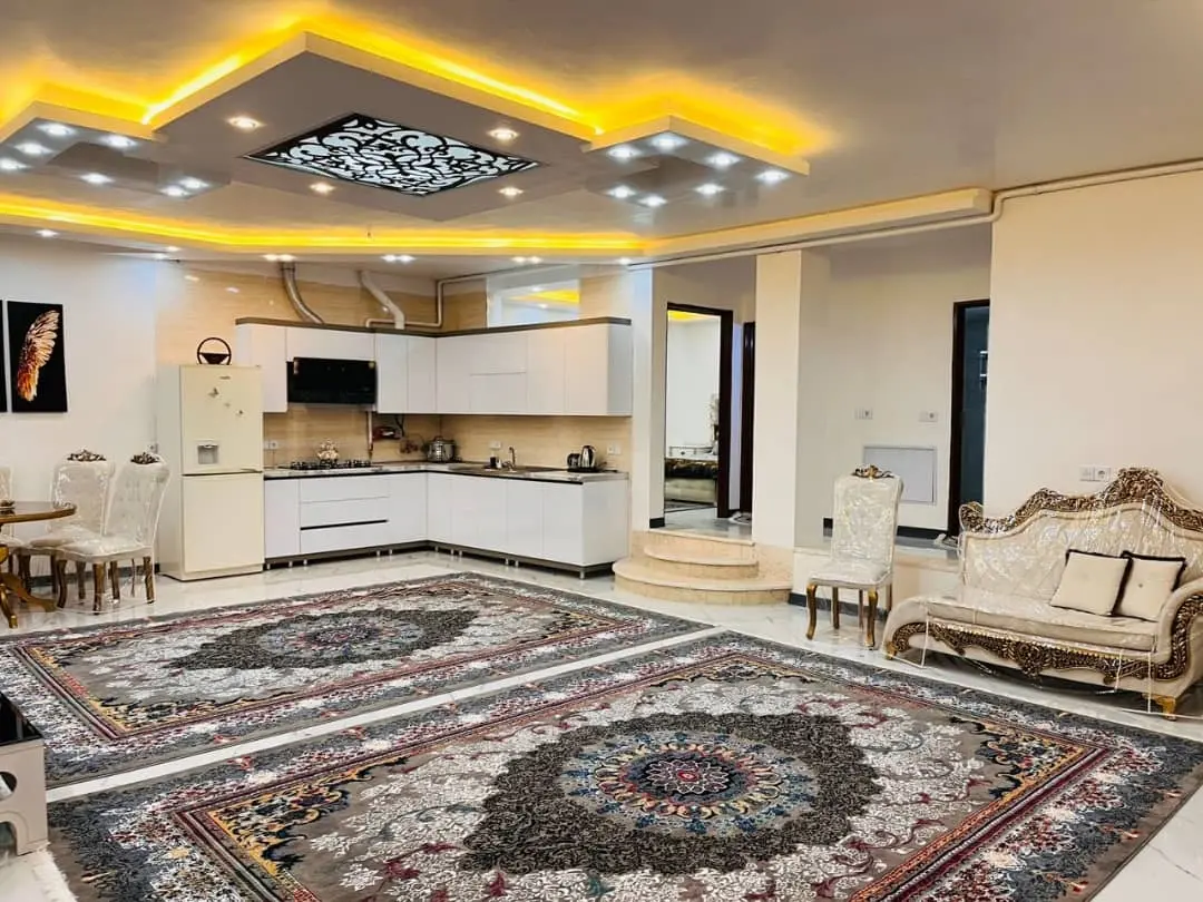 اجاره ویلا استخردار در باغ بهادران اصفهان