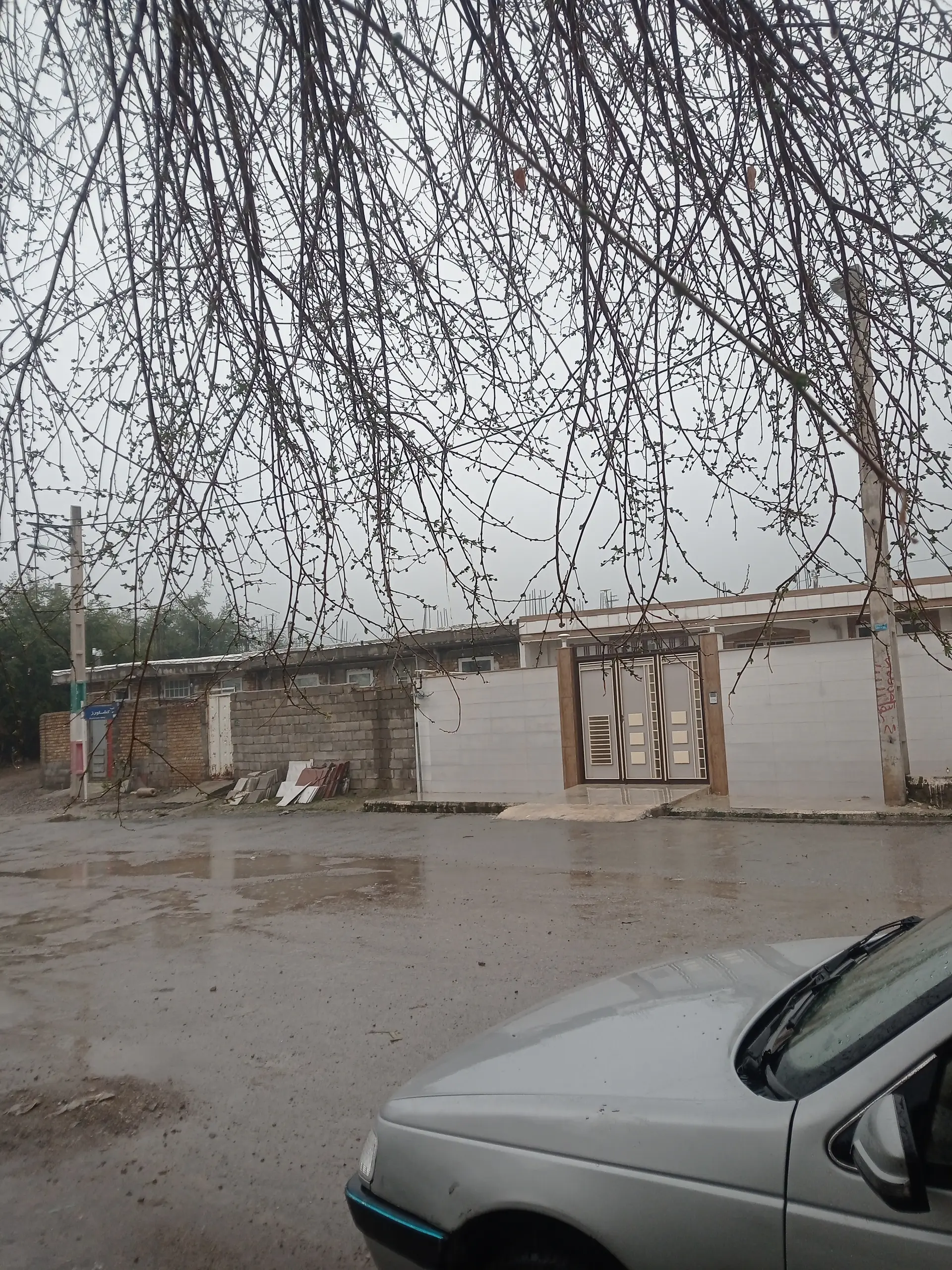 خانه ویلایی روزانه زاگرس در دره شهر