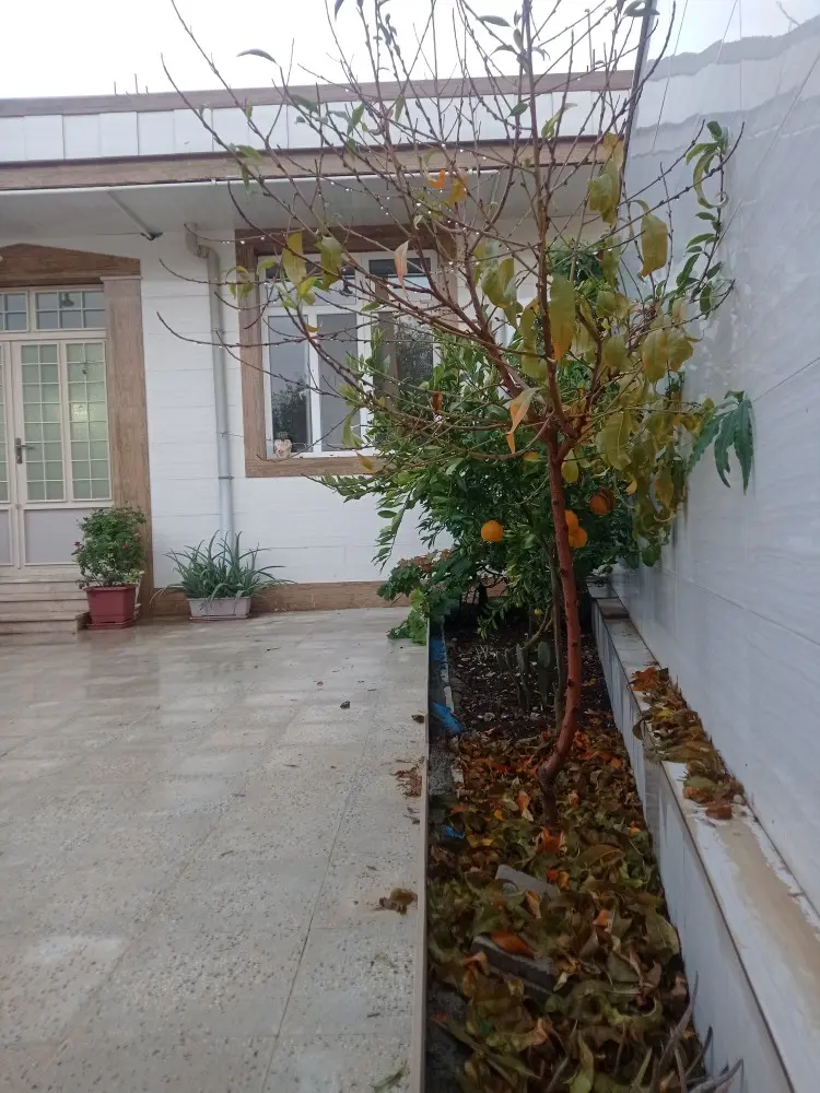 خانه ویلایی روزانه زاگرس در دره شهر
