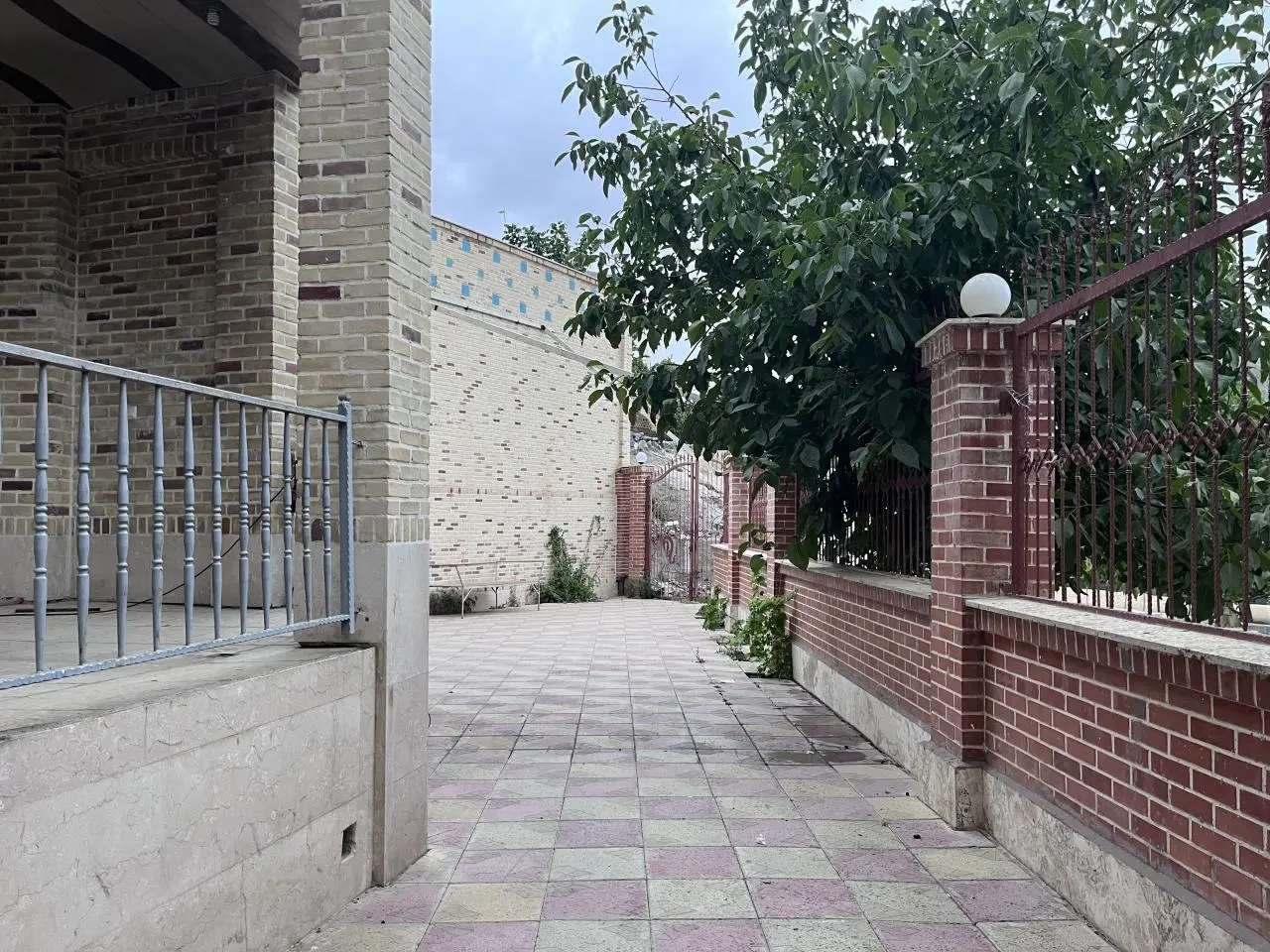 ویلا اجاره ای دوخوابه طبقه اول چهل ایوان  سامان