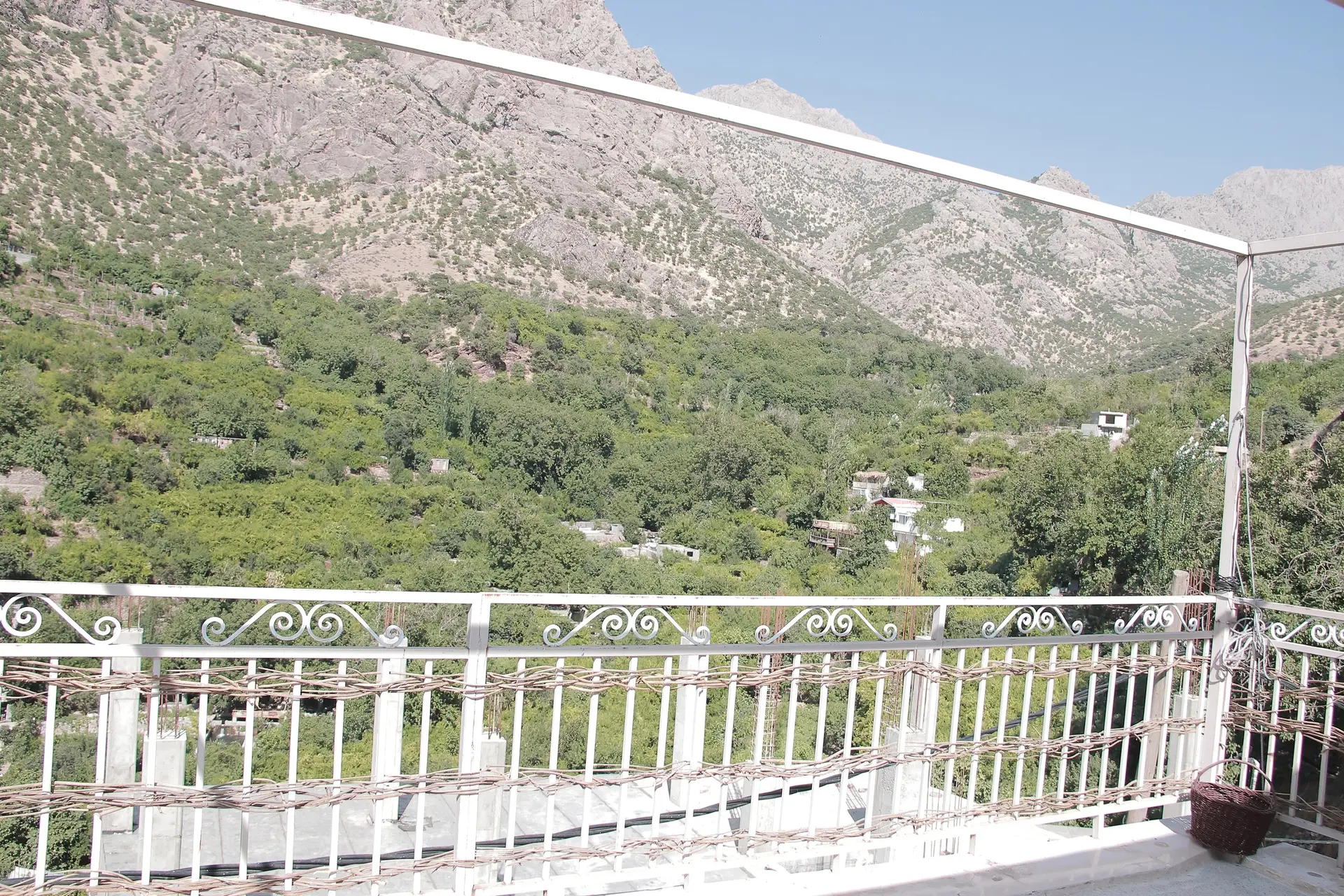 اجاره منزل تک خوابه در پاوه