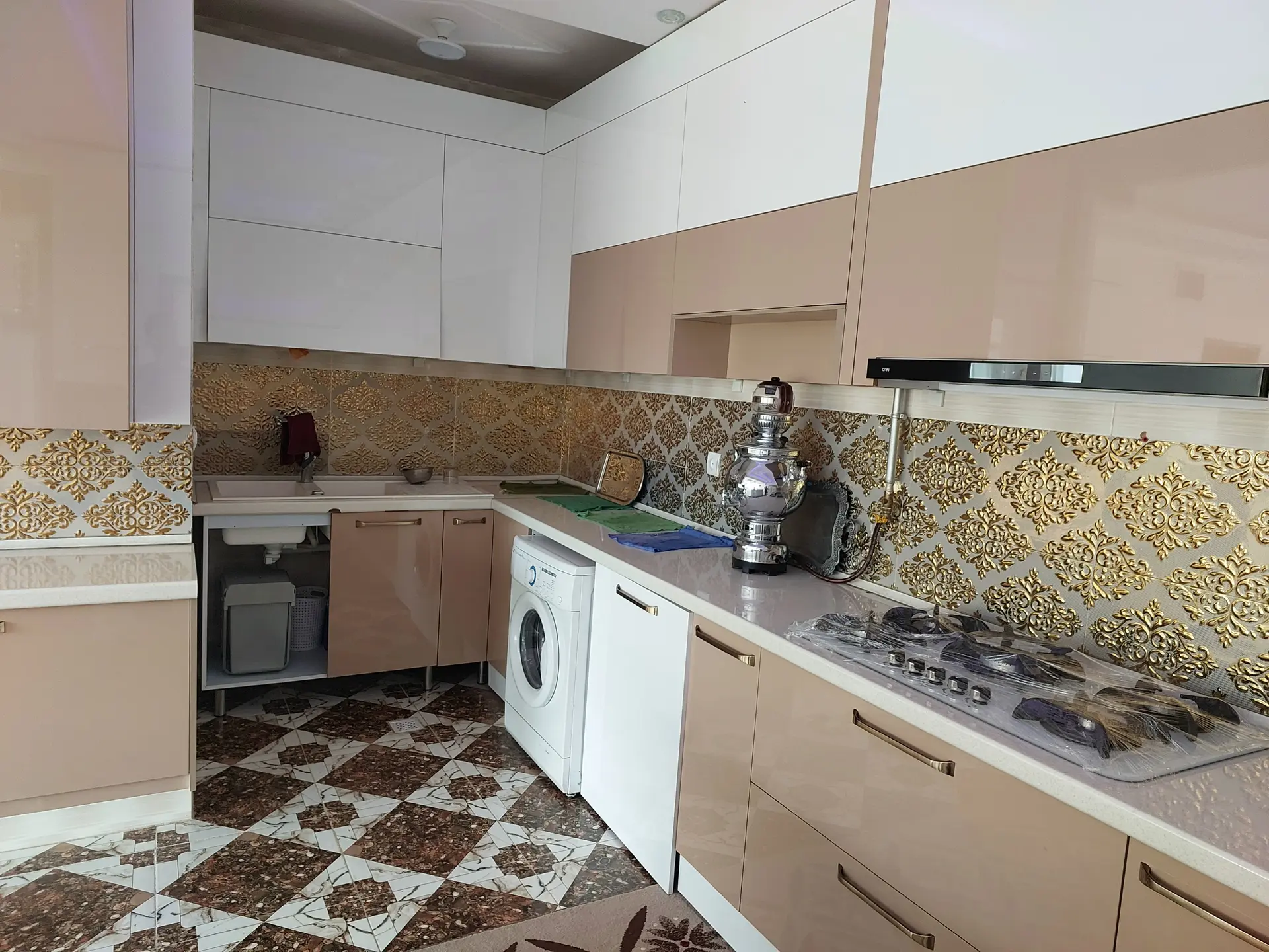 اقامتگاه لاکچری روستایی پاوه 