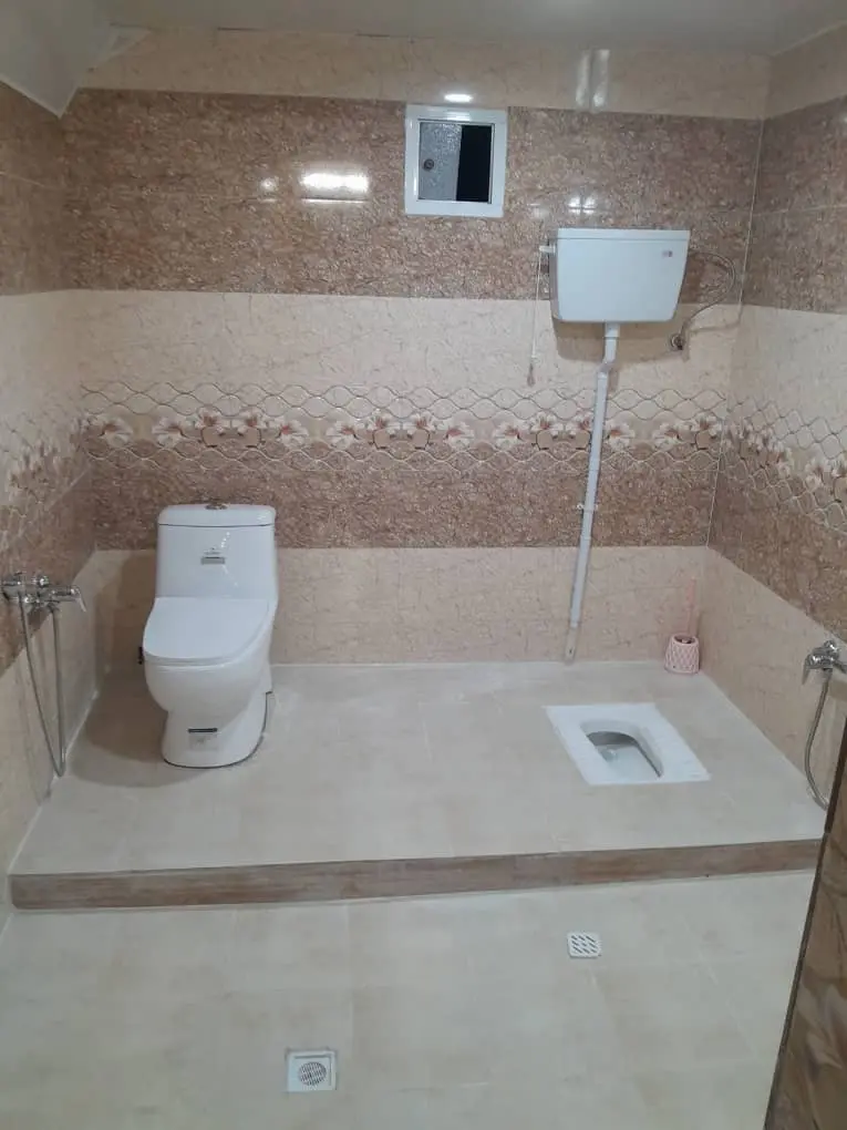 کلبه چوبی سوییسی استخردار