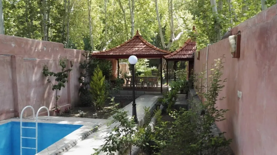 ویلای ساحلی استخردار باغبهادران