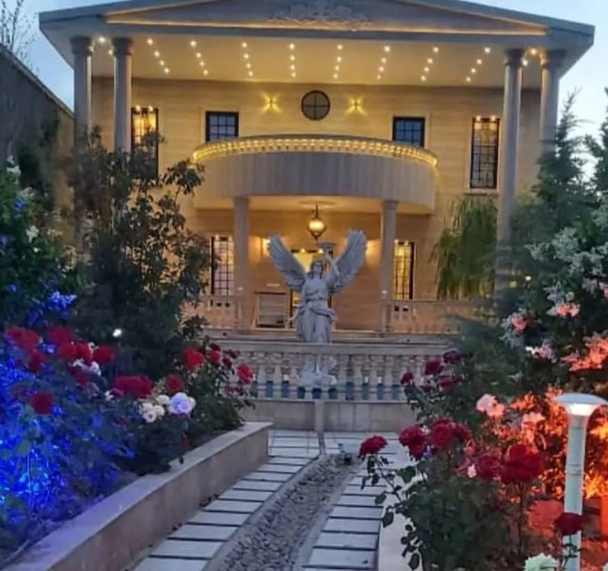ویلا استخردار سه خوابه در گویم