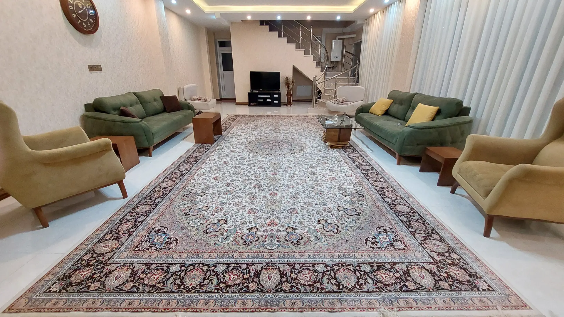 اجاره ویلای لوکس استخردار قلعه رودخان