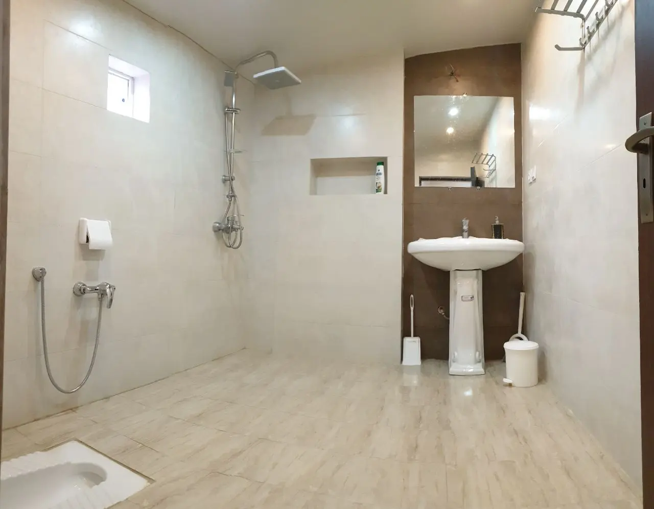 ویلای ساحلی متل قو اسبچین