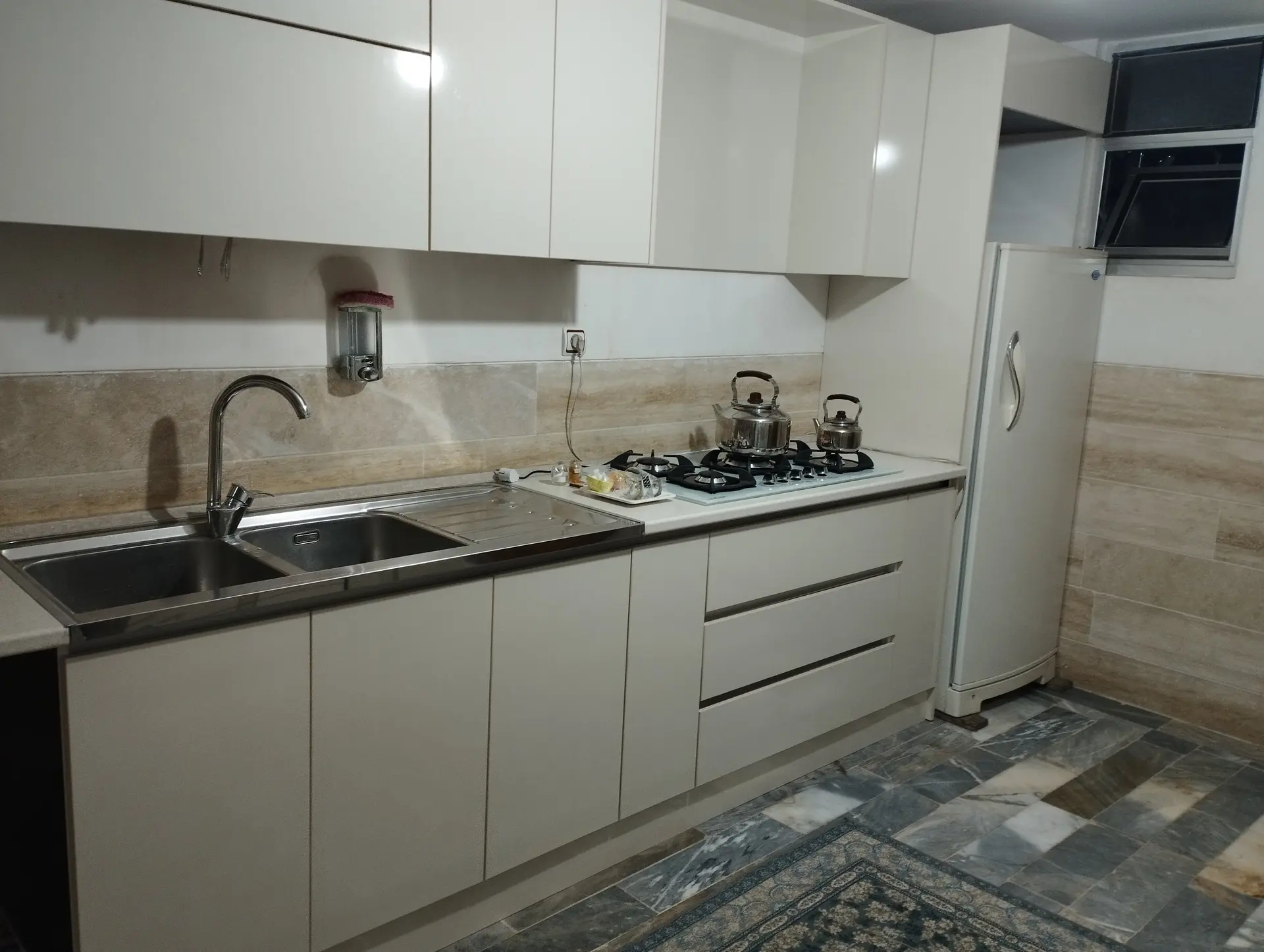 اجاره روزانه سوئیت ویلایی محلات 
