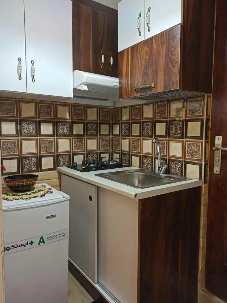 عمارت بومگردی باباخان گیلان (سوئیت نازگل)