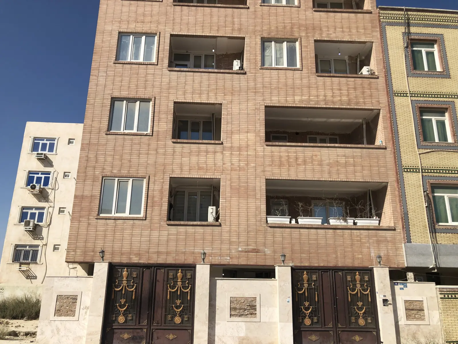 آپارتمان سه خواب کوتاه مدت در قشم