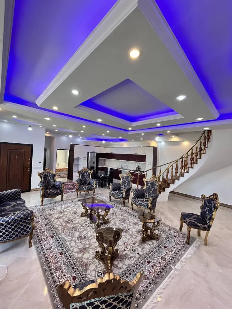 اجاره ویلا استخردار و جکوزی دار چالوس رو به دریا