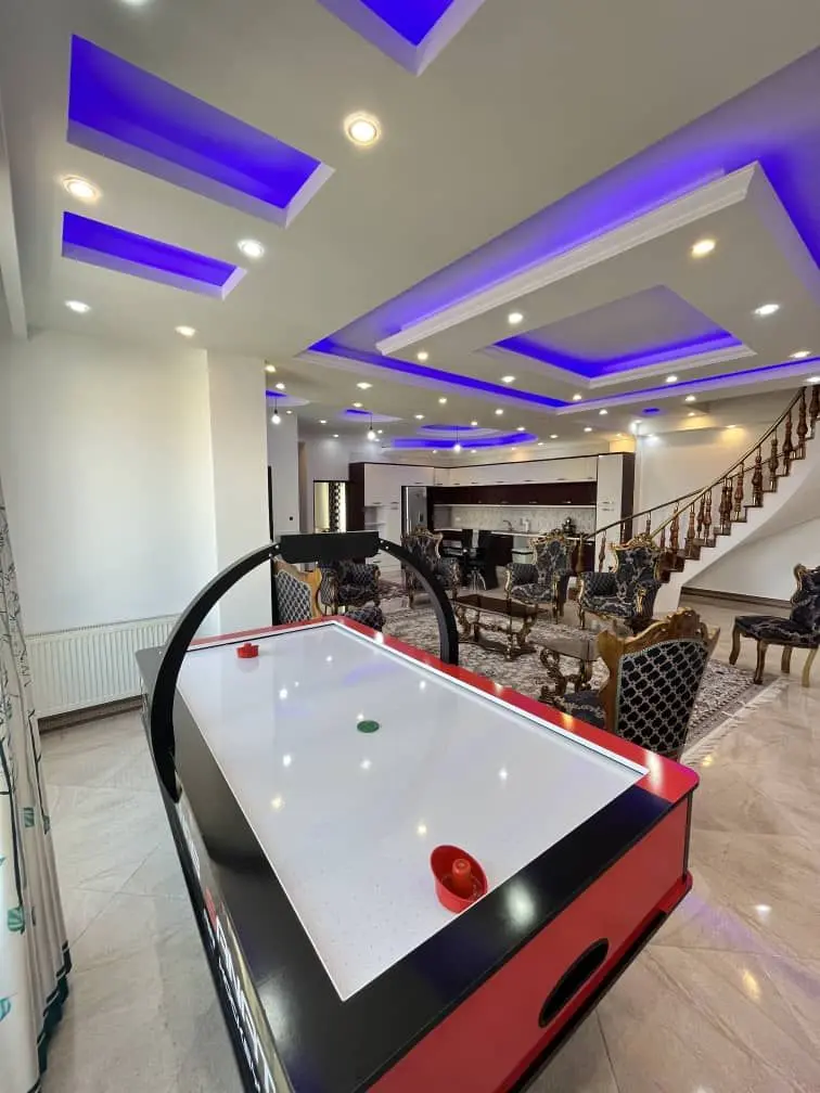 اجاره ویلا استخردار و جکوزی دار چالوس رو به دریا