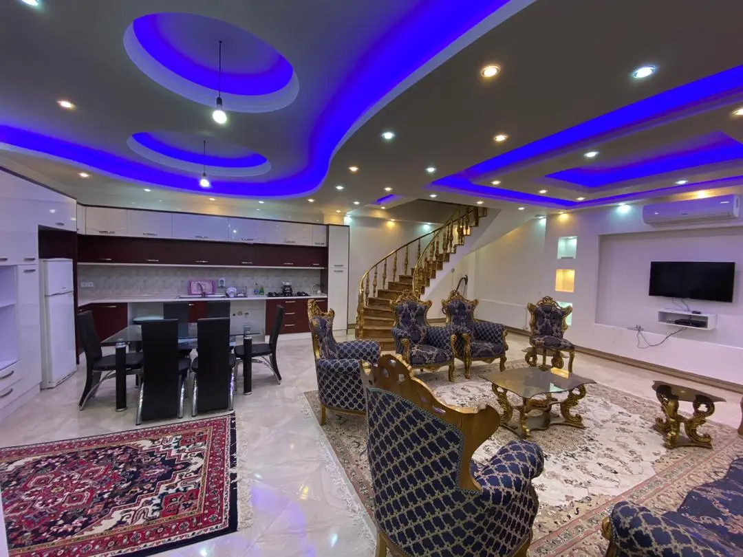اجاره ویلا استخردار و جکوزی دار چالوس رو به دریا