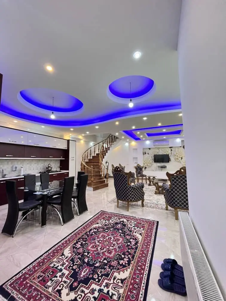 اجاره ویلا استخردار و جکوزی دار چالوس رو به دریا