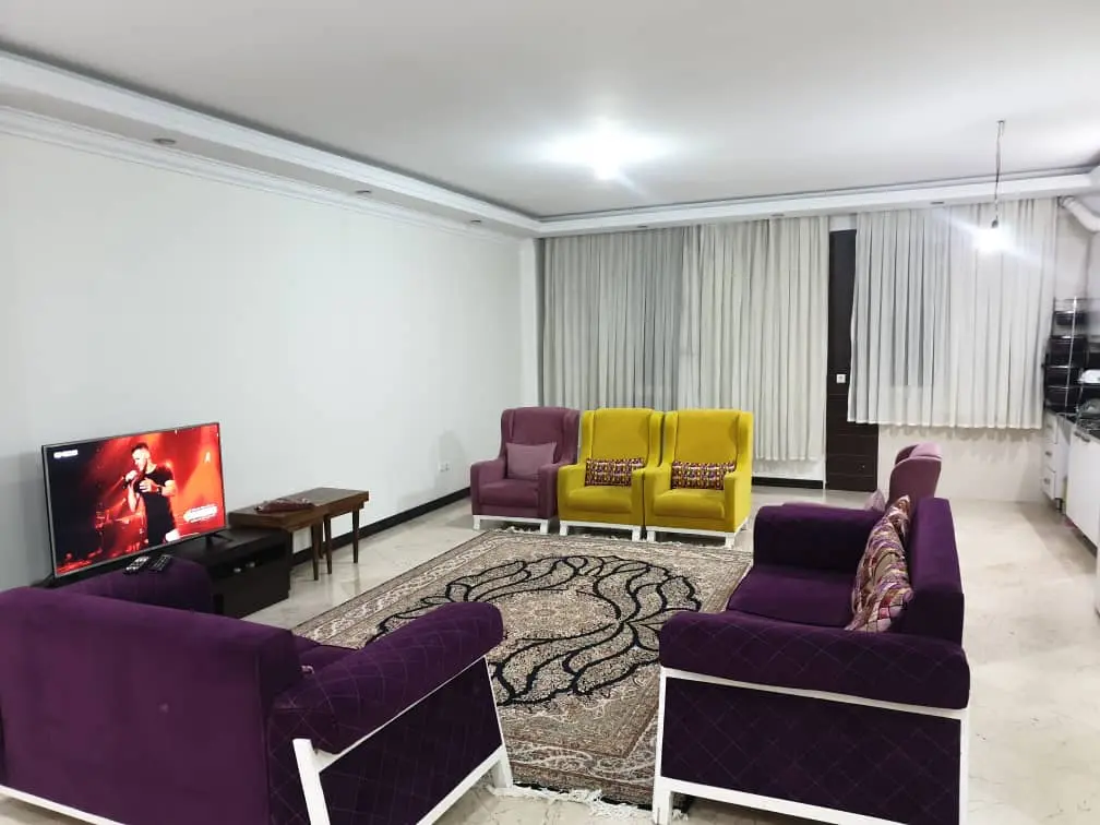 اجاره روزانه خانه در ولیعصر تهران 