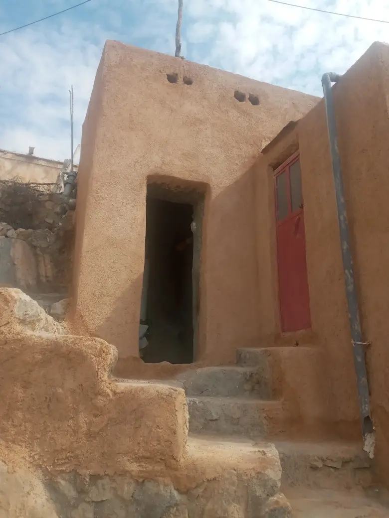 خانه سنتی بام سمغان