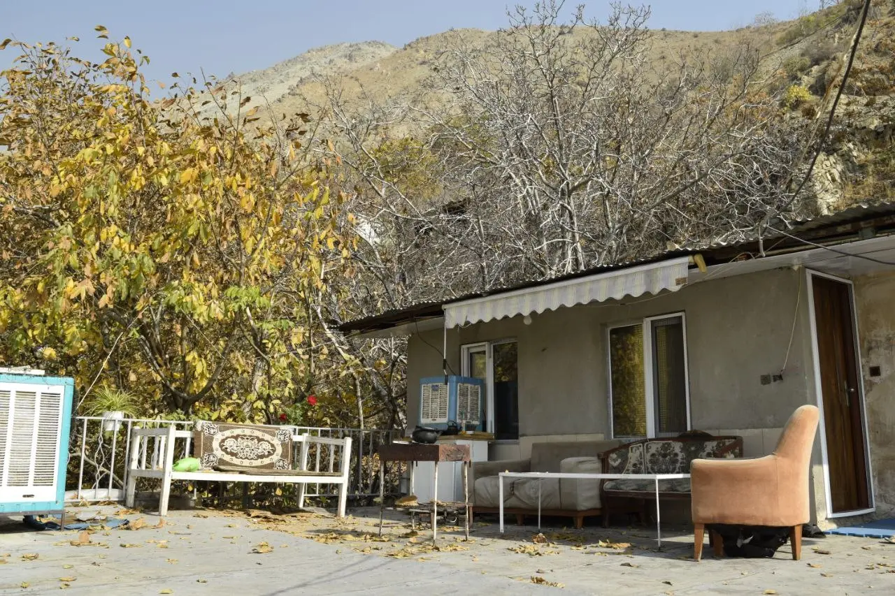 سوئیت کوهستانی بکر در درکه