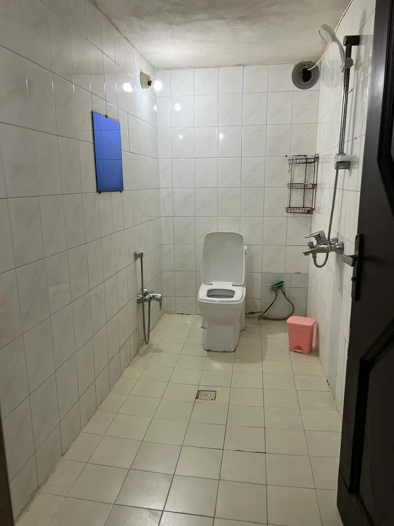 سوئیت اجاره ای طبقه اول اصفهان