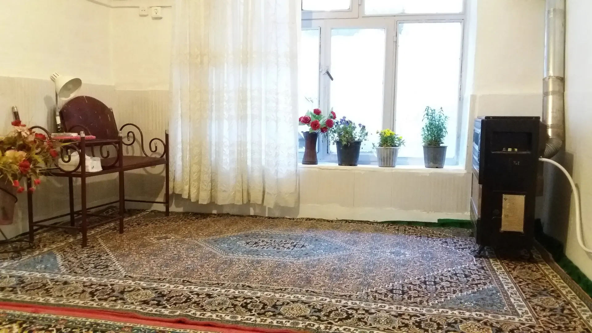 سوئیت روزانه در اردبیل