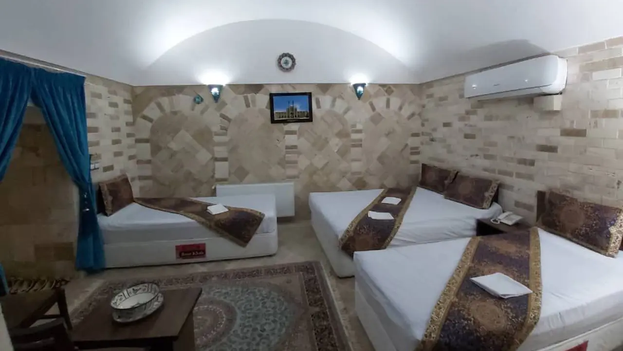 هتل سنتی فیروزه یزد