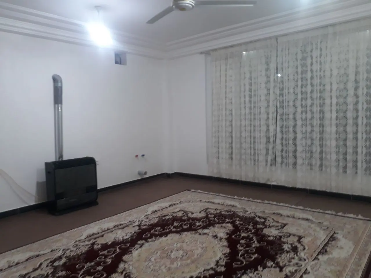 ویلای قزل در رامیان