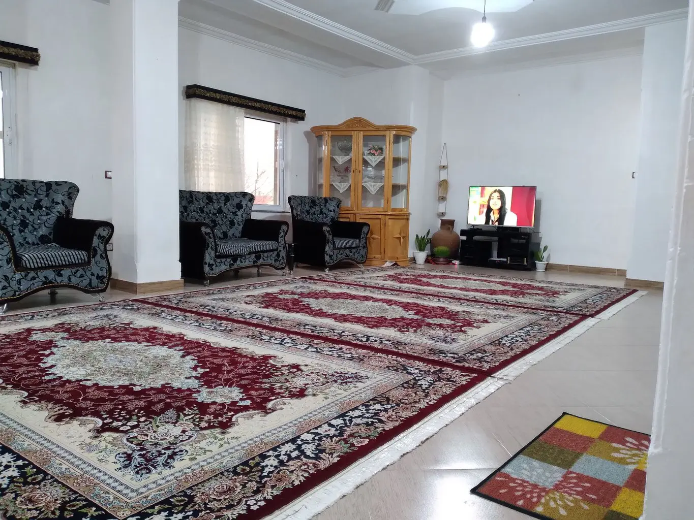 ویلای روستایی نزدیک به رستوران خاور خانم