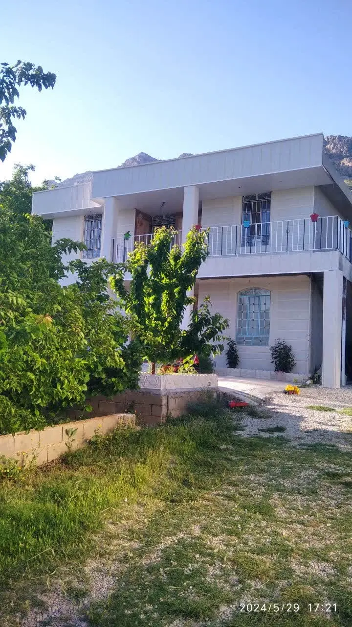ویلای دو خوابه با منظره کوهستان