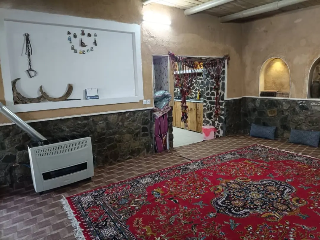 سرای آرامش VIP شهر برزک کاشان