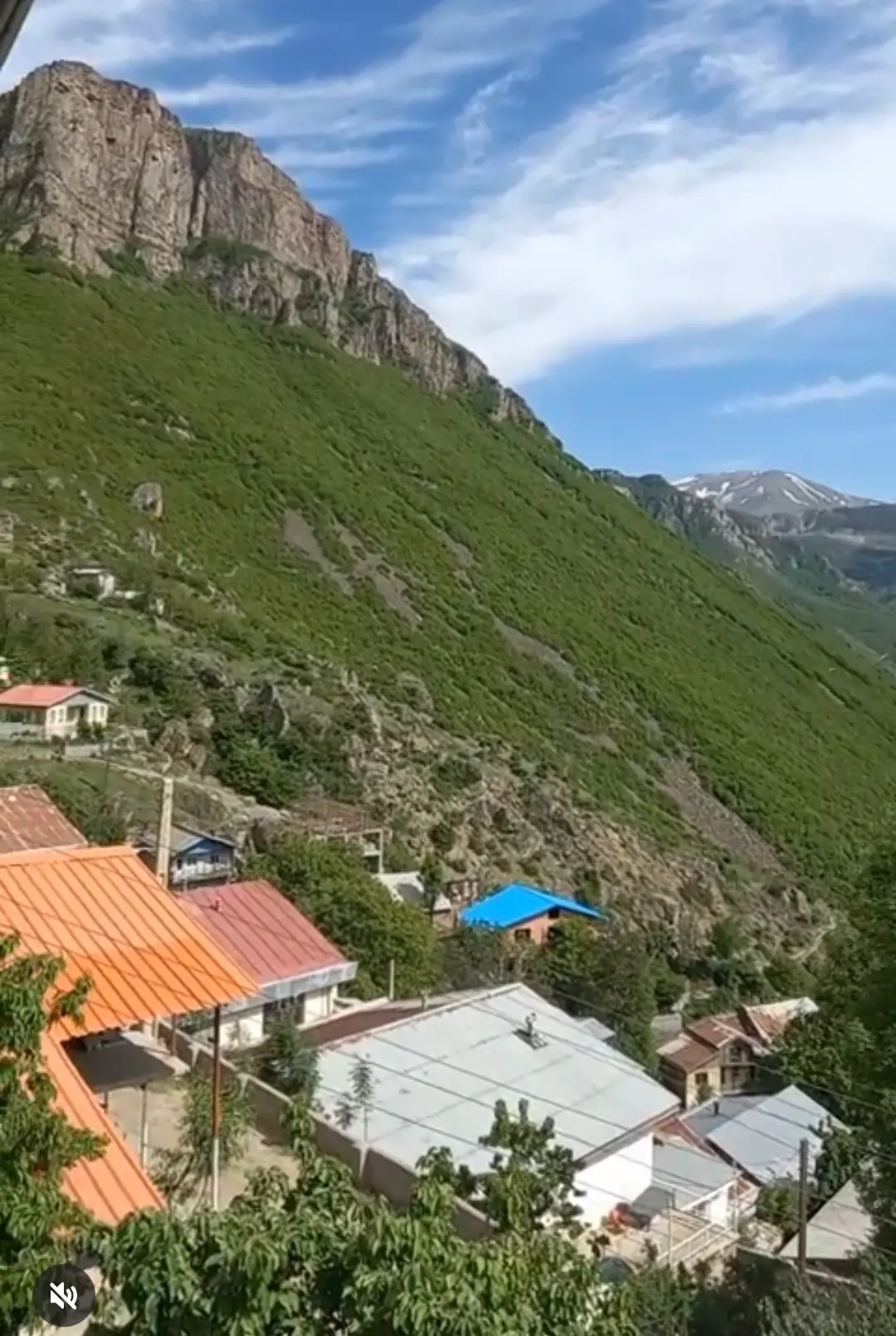 خانه بومی کوهستانی در مرزن آباد