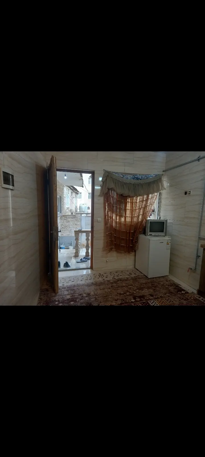 سوئیت نقلی در آبگرم رینه  لاریجان