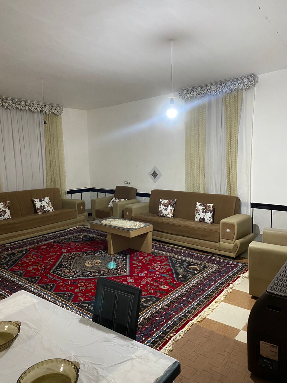 اجاره واحد ویلایی در پیرانشهر