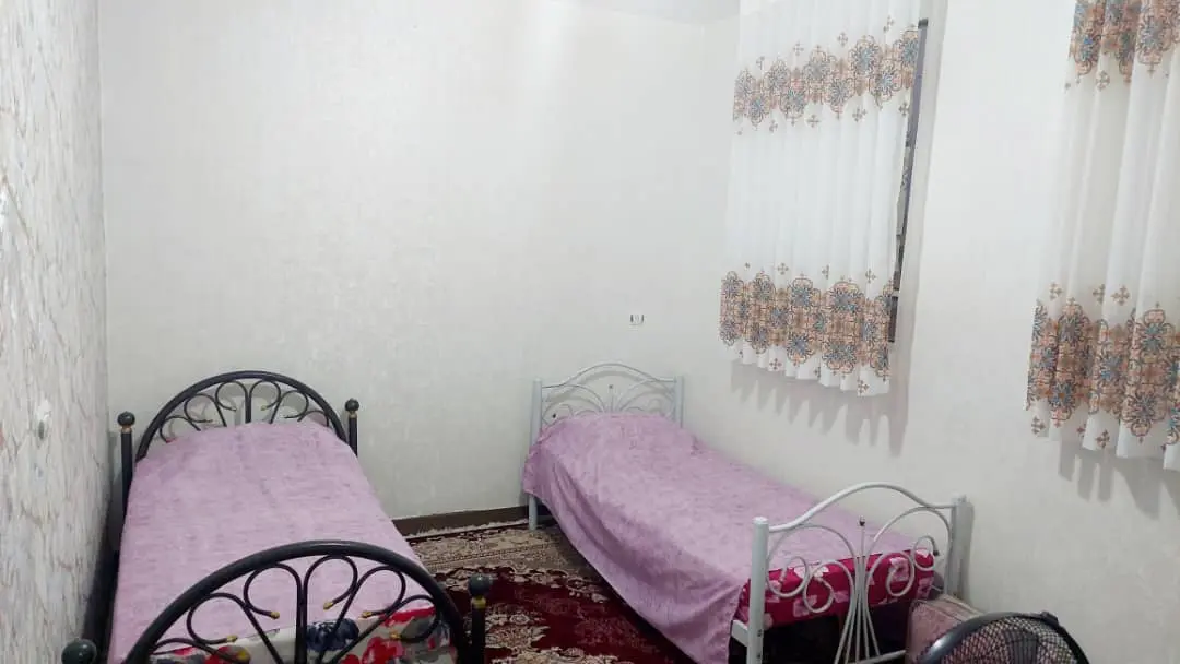 سوئیت دو خوابه رهنوردان زاگرس