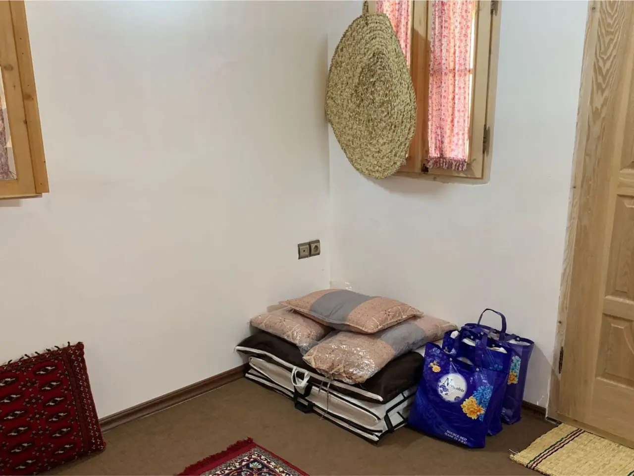 بوم گردی گیلک ده در لاهیجان