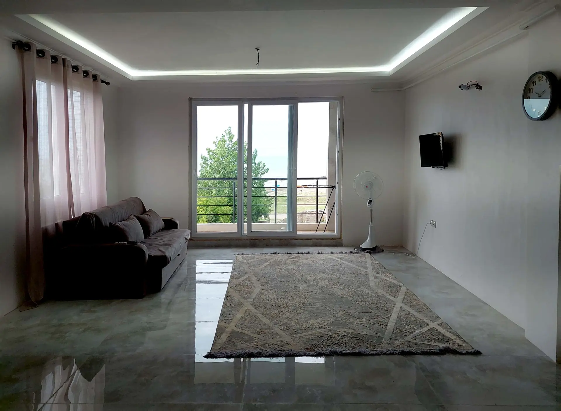 هتل ساحلی ارتمیاطبقه۲ (واحد4)