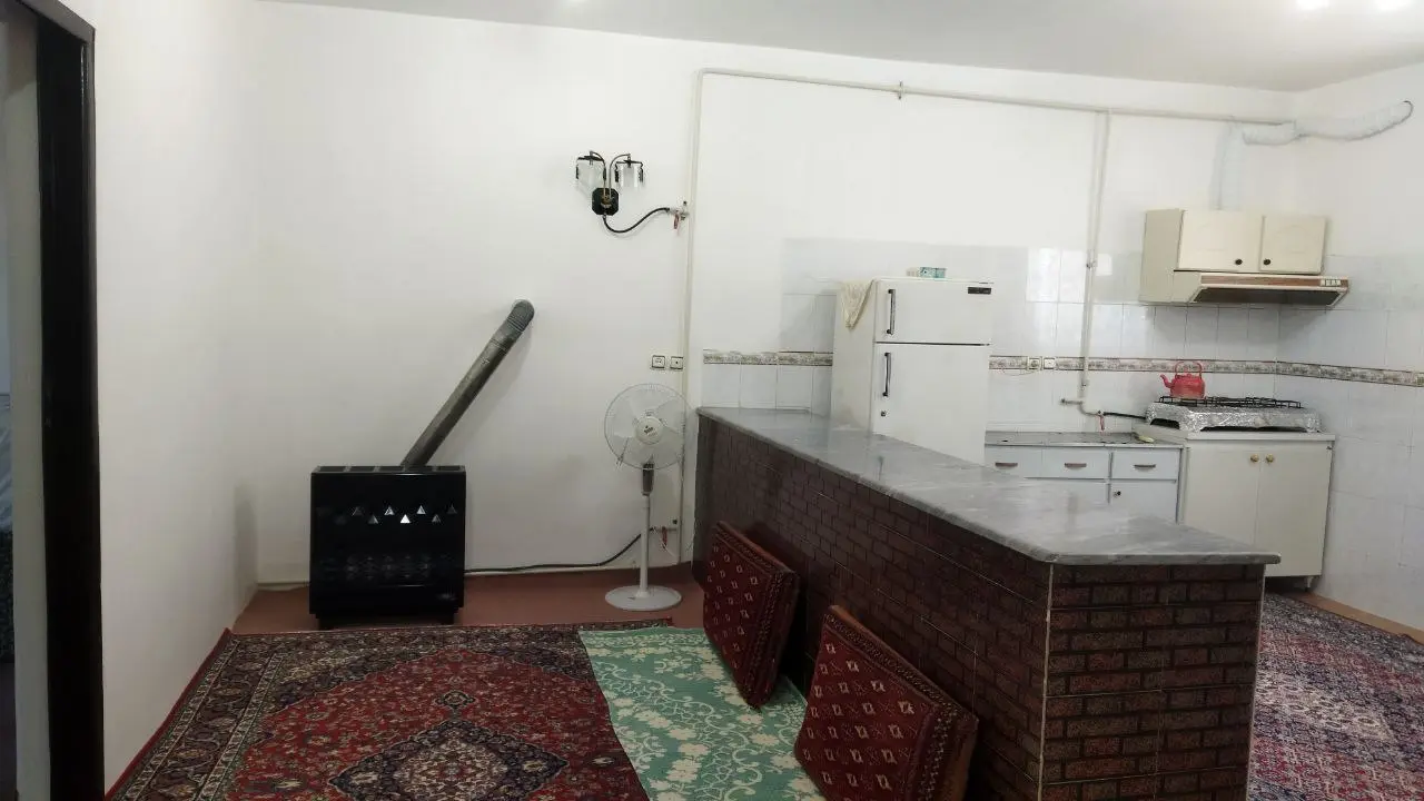 ویلای حیاط دار نوساز هاشمی