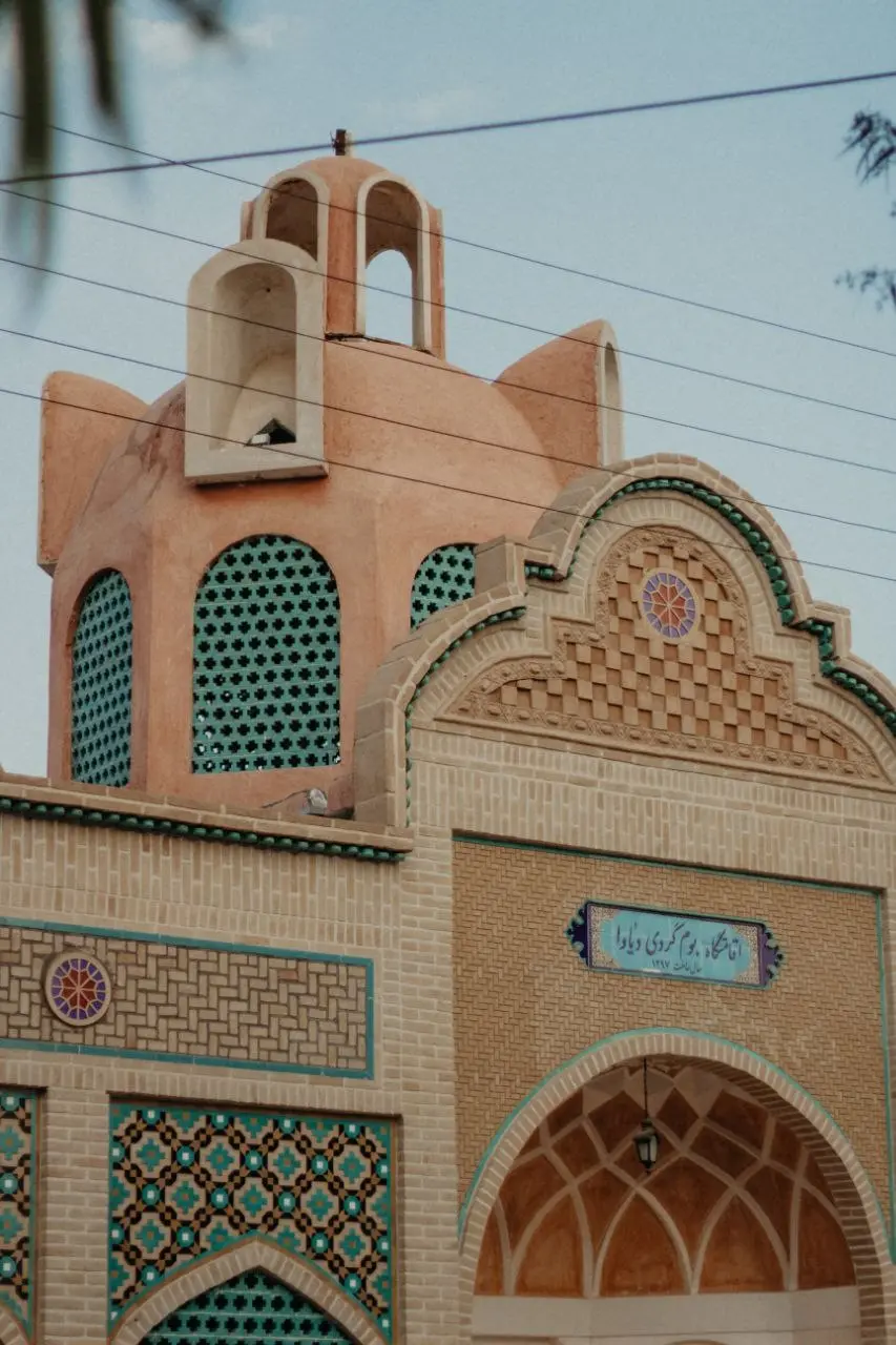 اجاره اقامتگاه بوم گردی دیاوا در نطنز