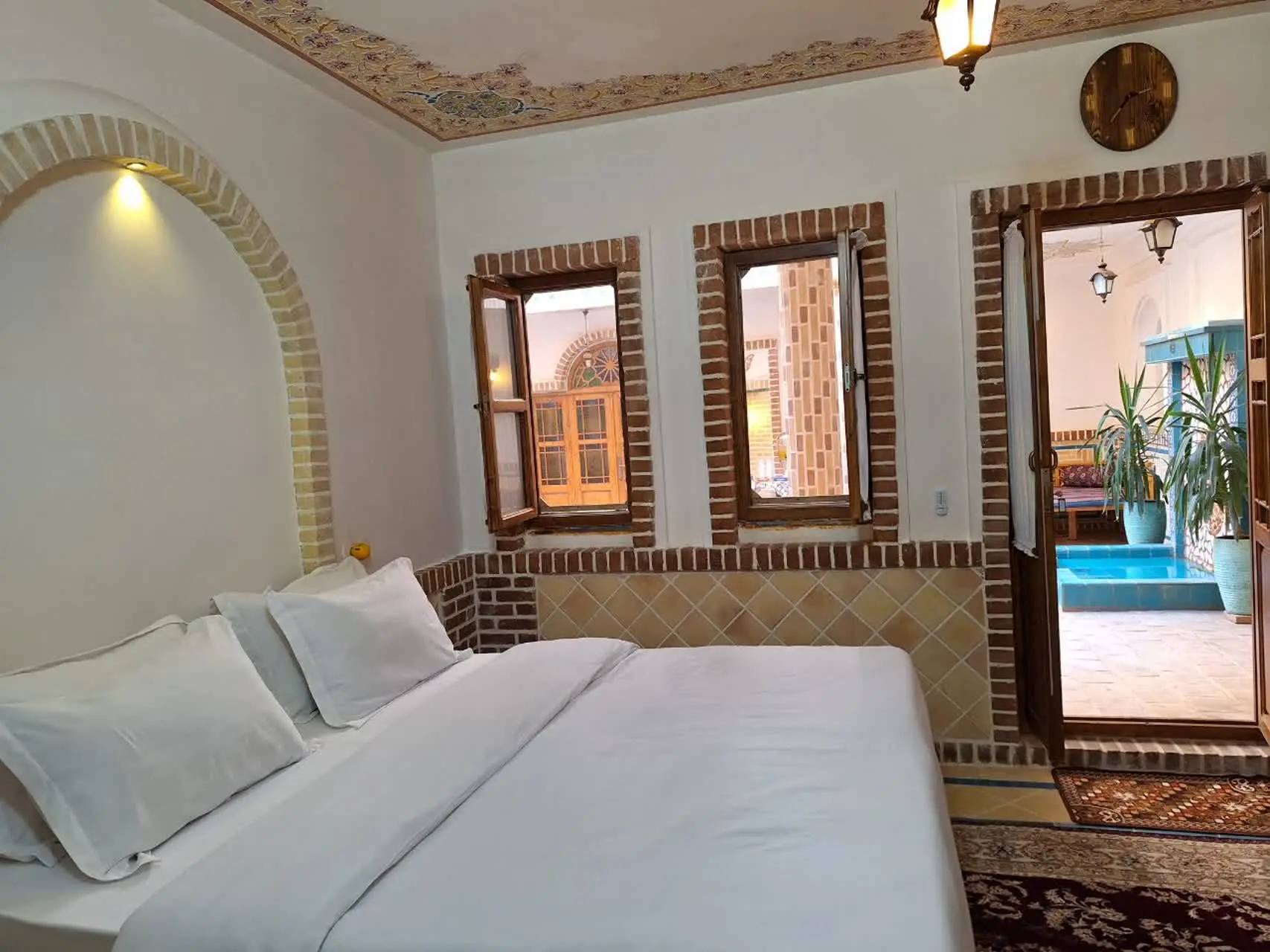 اجاره اقامتگاه بوم گردی دیاوا در نطنز