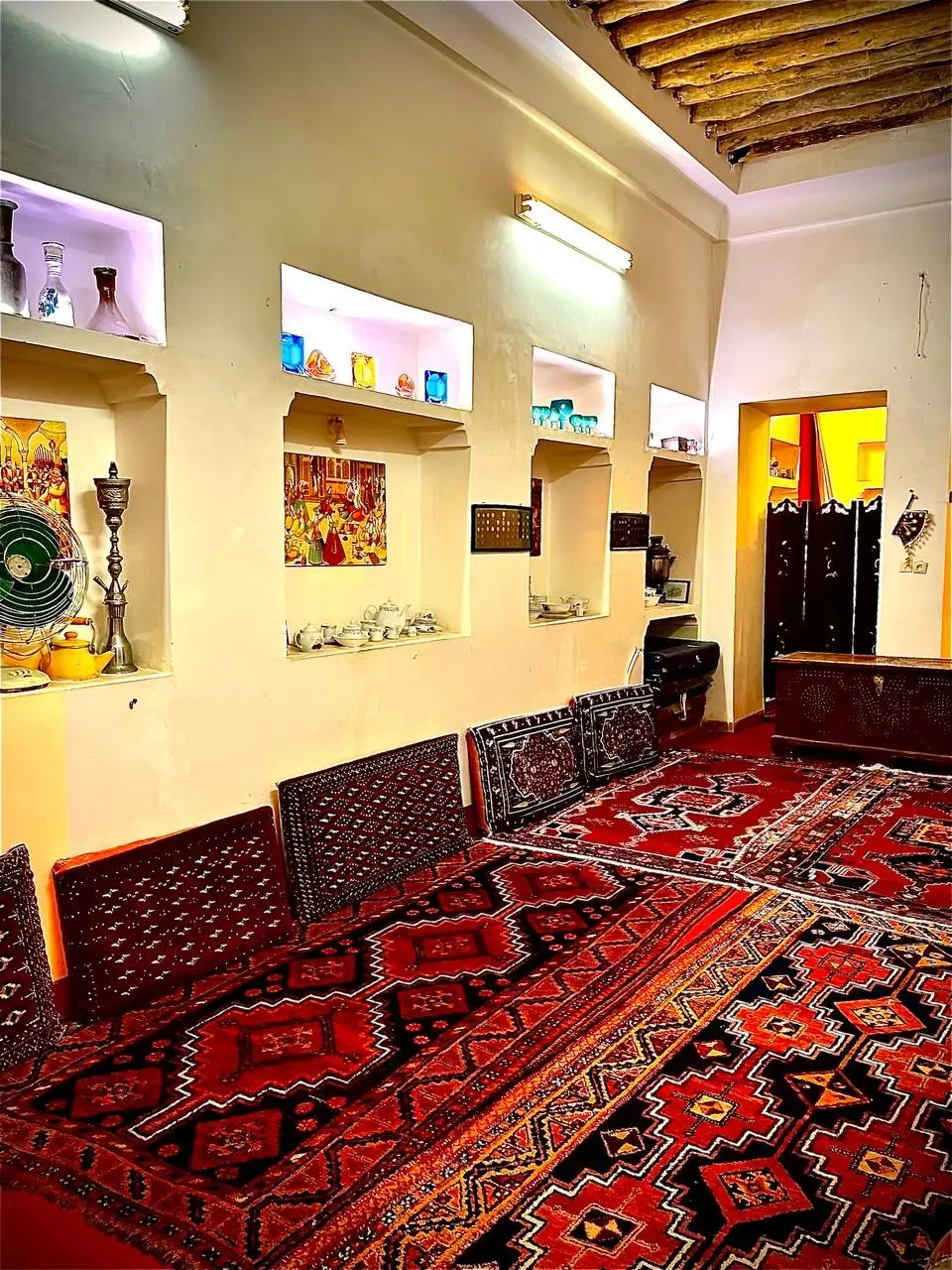 اقامتگاه بوم گردی چهل دری(عمارت محسنی)بهبهان