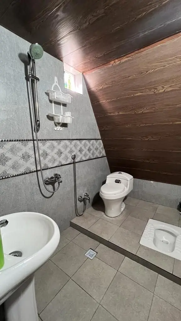 کلبه سوئیسی شمشاد لفور