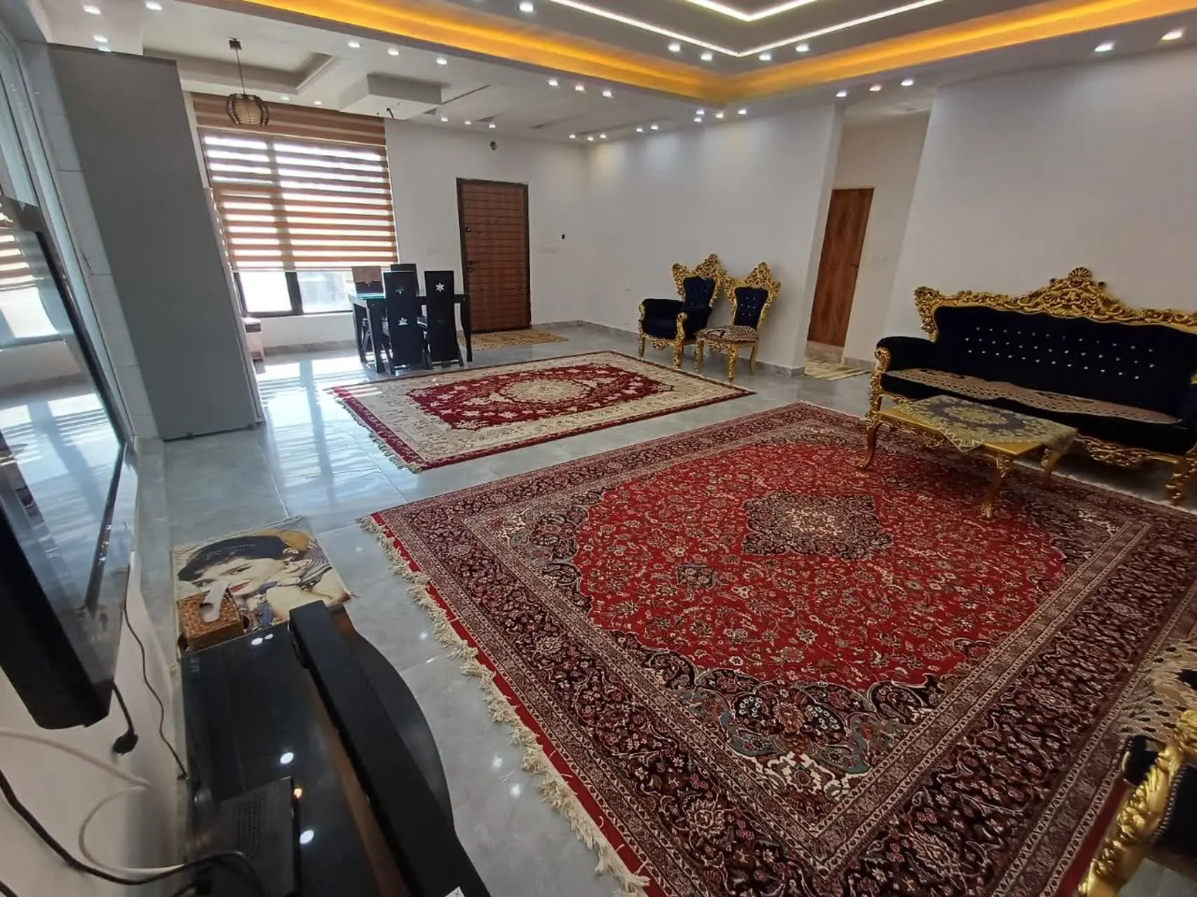 باغ ویلا استخردار هلیا در ملارد