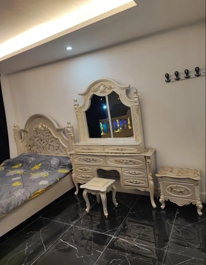 عمارت سوپر لاکچری ۵ خوابه معین پالاس