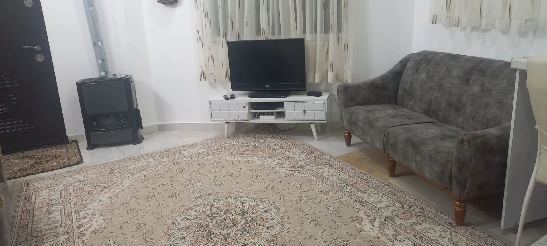سوییت نقلی تمیز ساحلی